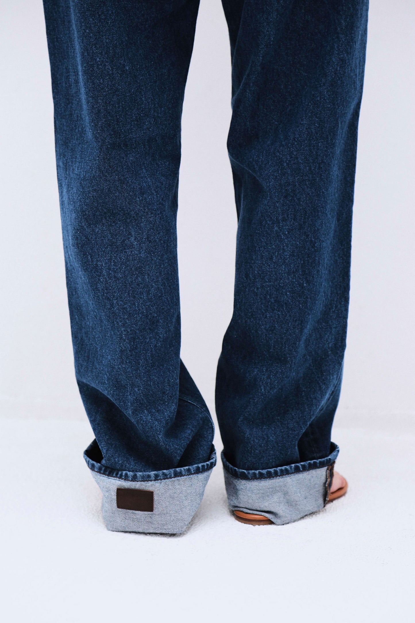 DENIM JEANS