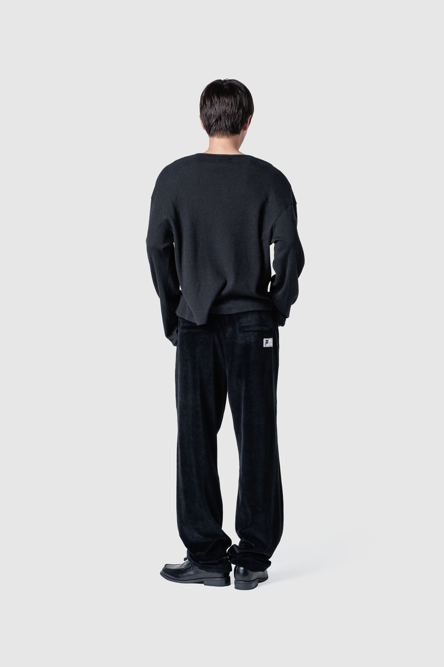 COTTON CASHMERE WAFFLE HENRY NECK TOP