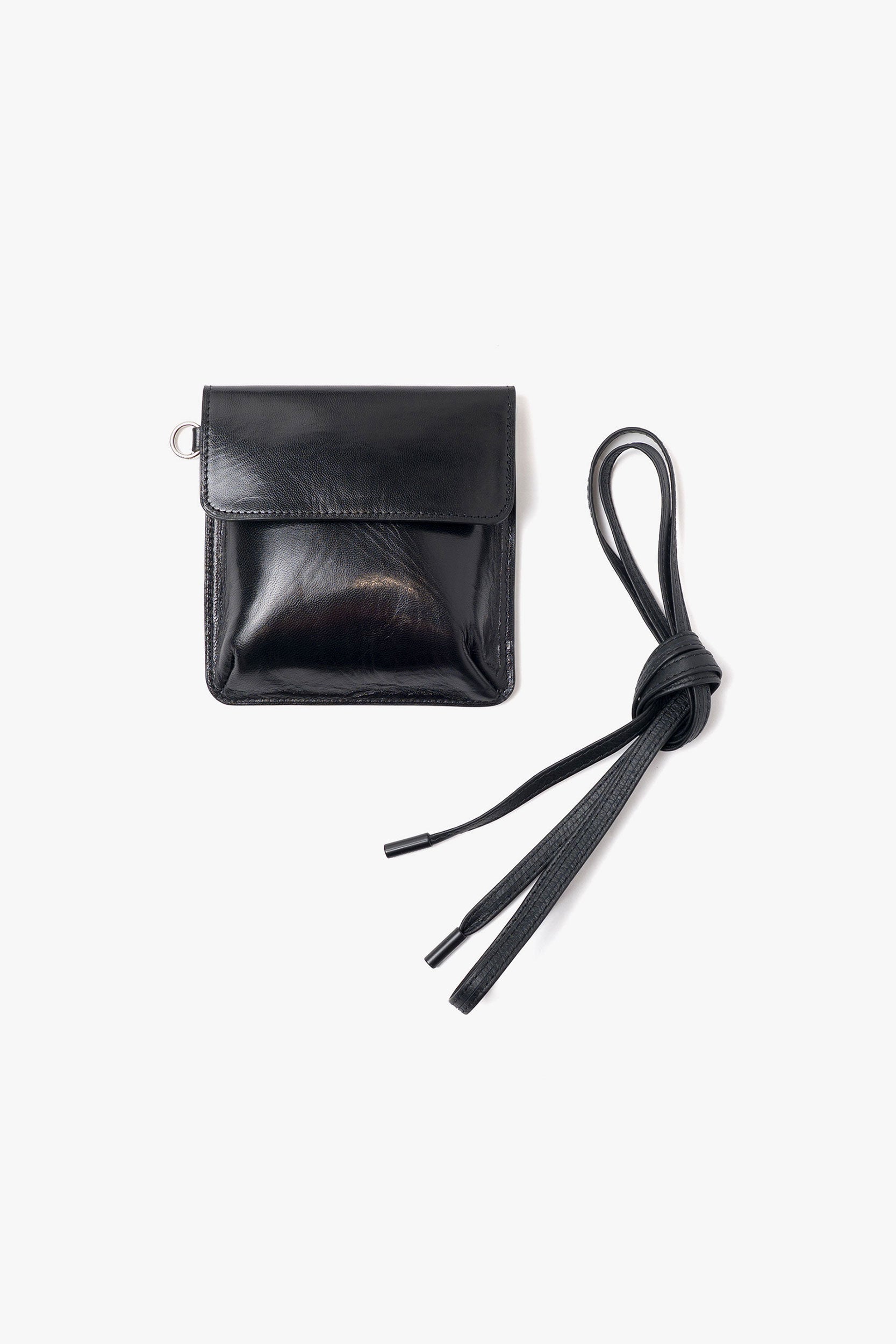 LEATHER POCKET BAG WITH BELT