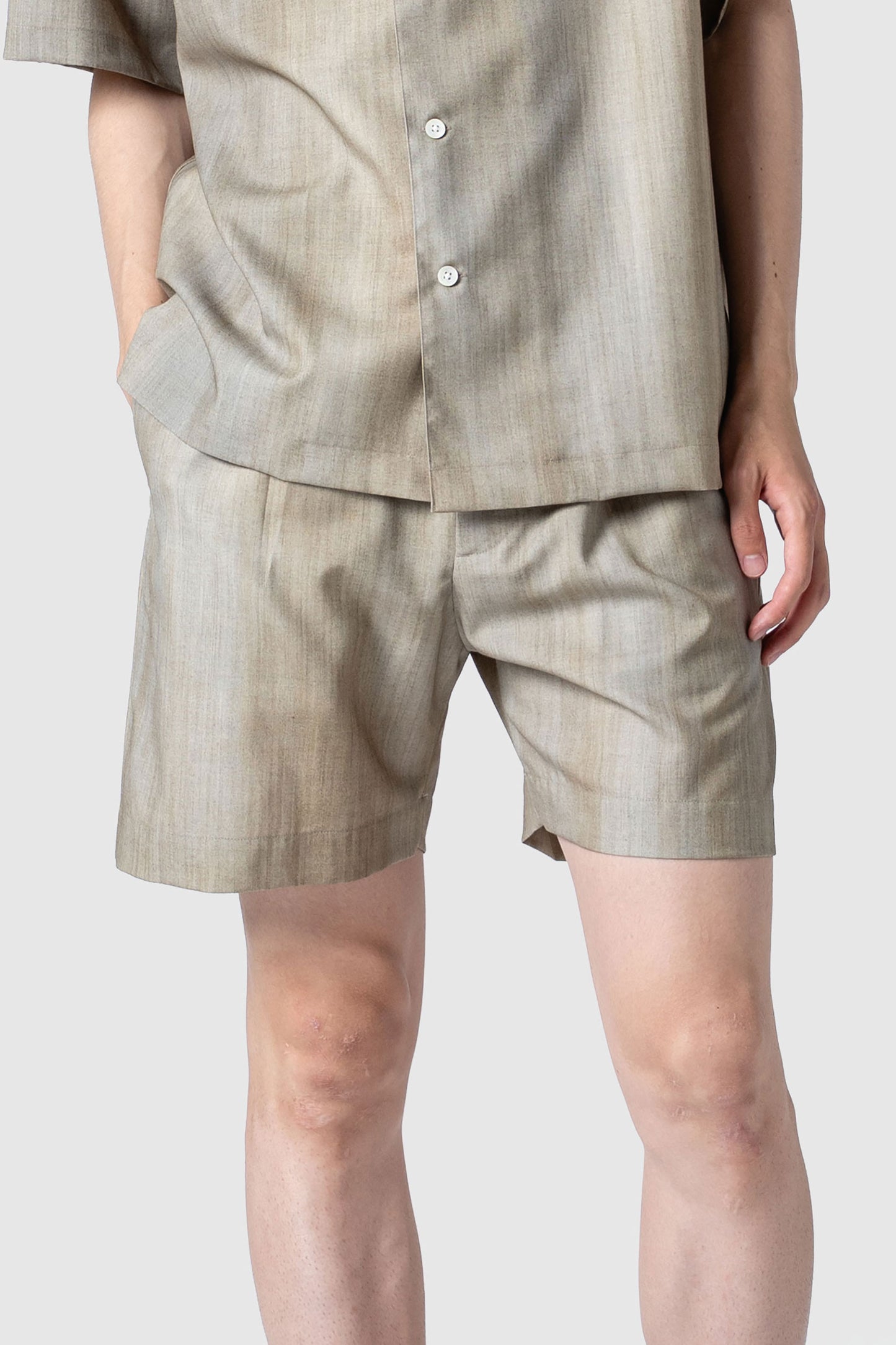 GRADATION WOOL SHORTS
