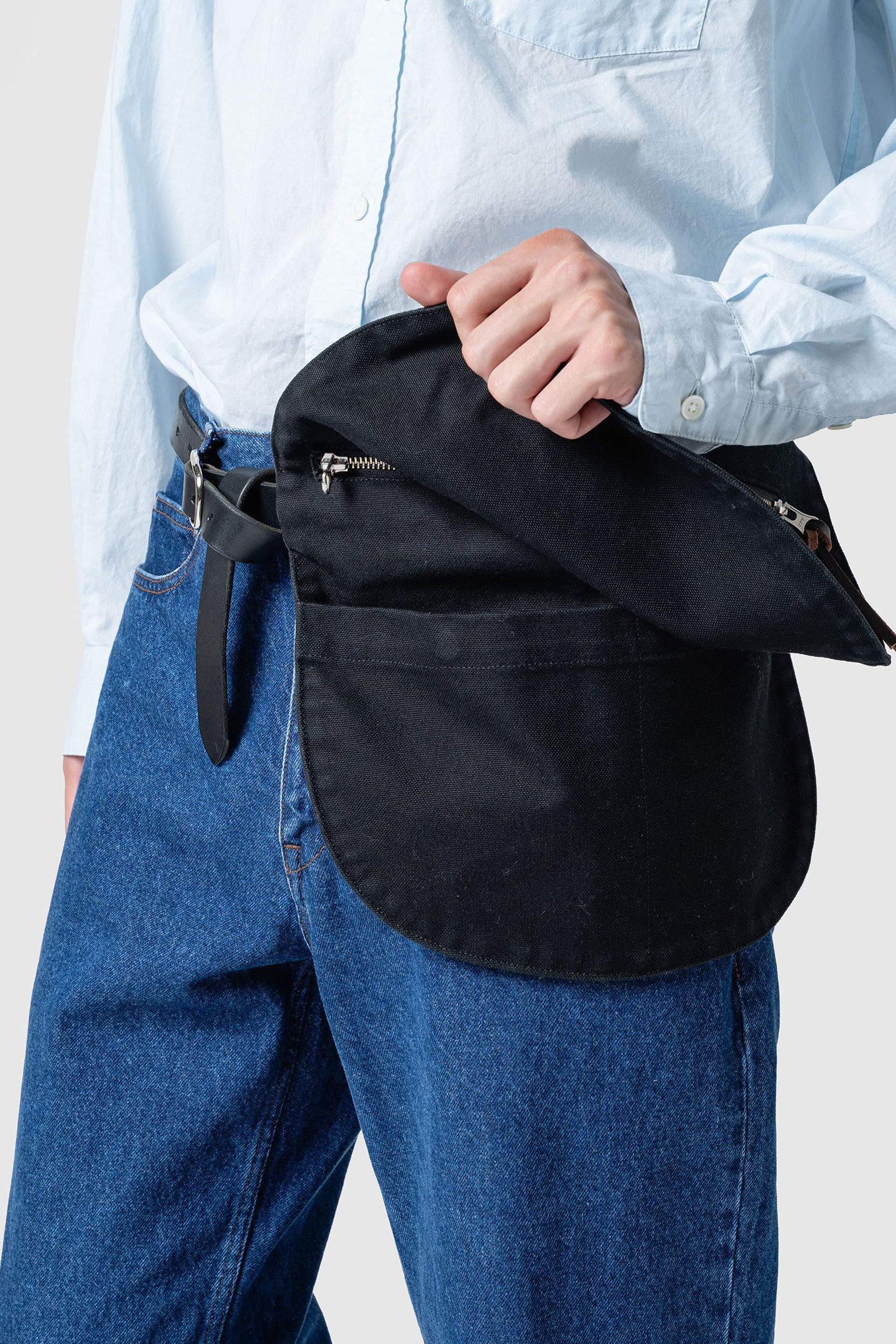 FRAP BAG WITH BELT