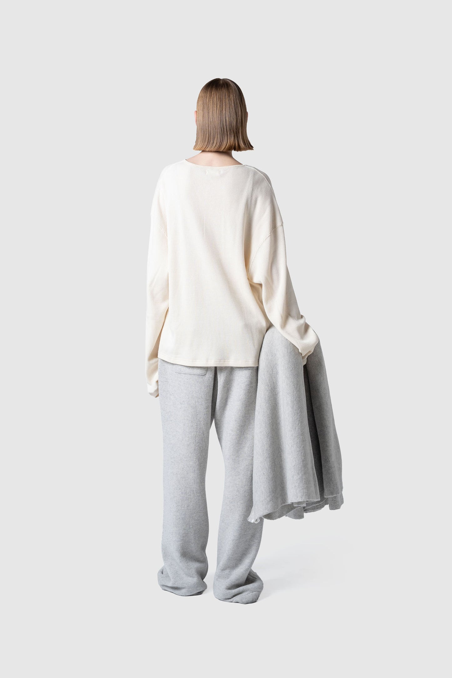 COTTON CASHMERE WAFFLE HENRY NECK TOP