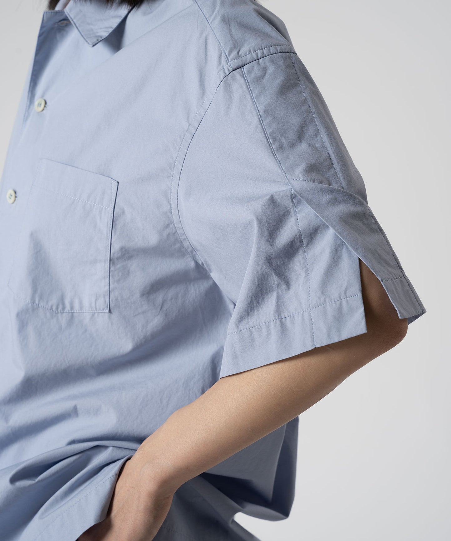 Cotton Slit Short-Sleeve Shirt