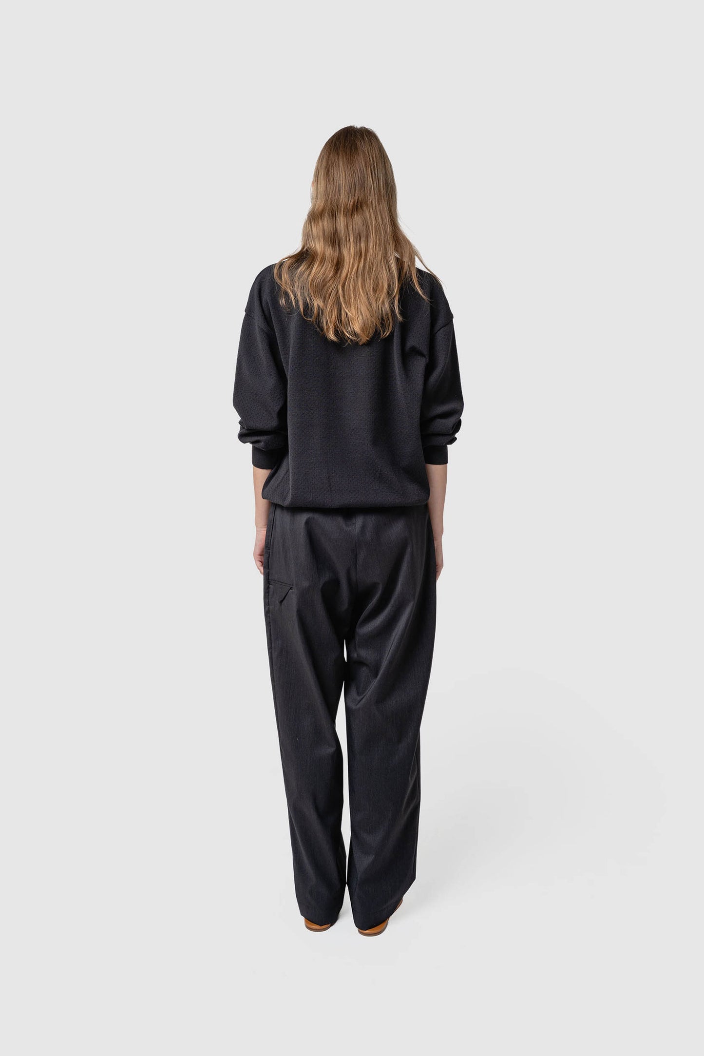 WATER-PROOF WOOL PANTS