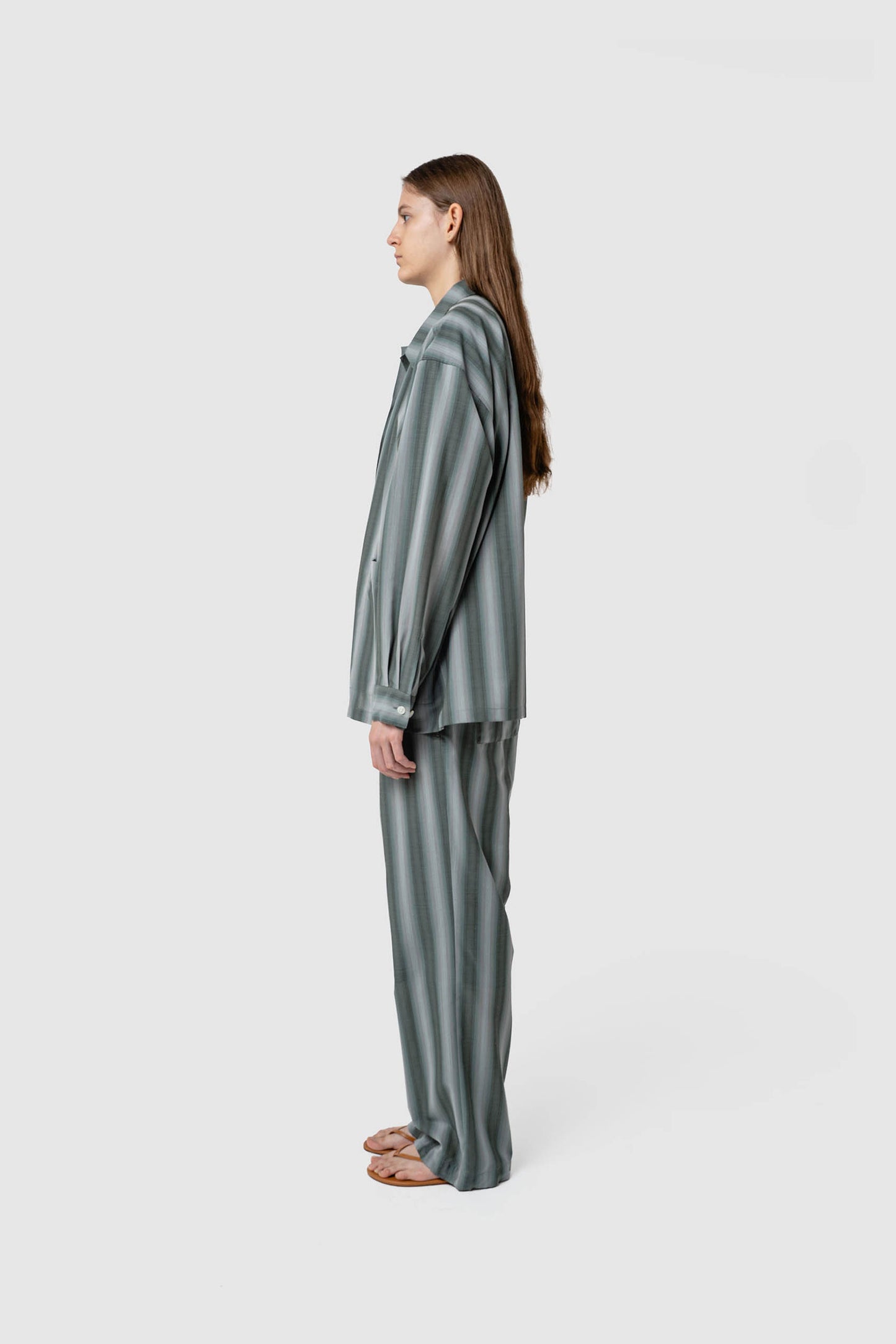 OMBRE STRIPE L/S SHIRT
