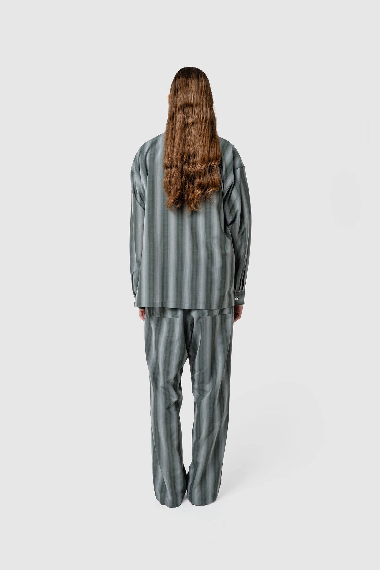 OMBRE STRIPE L/S SHIRT