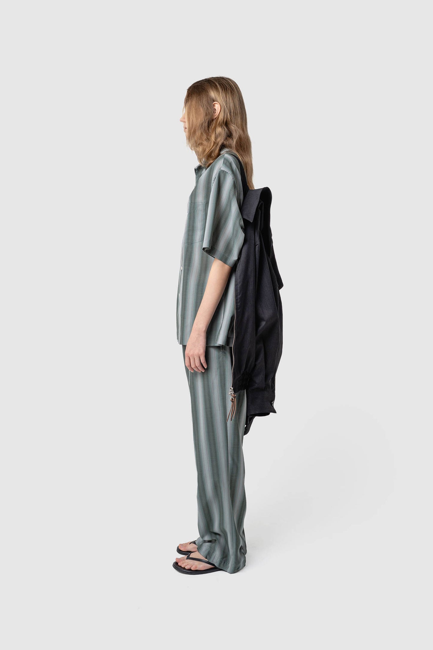 OMBRE STRIPE S/S SHIRT