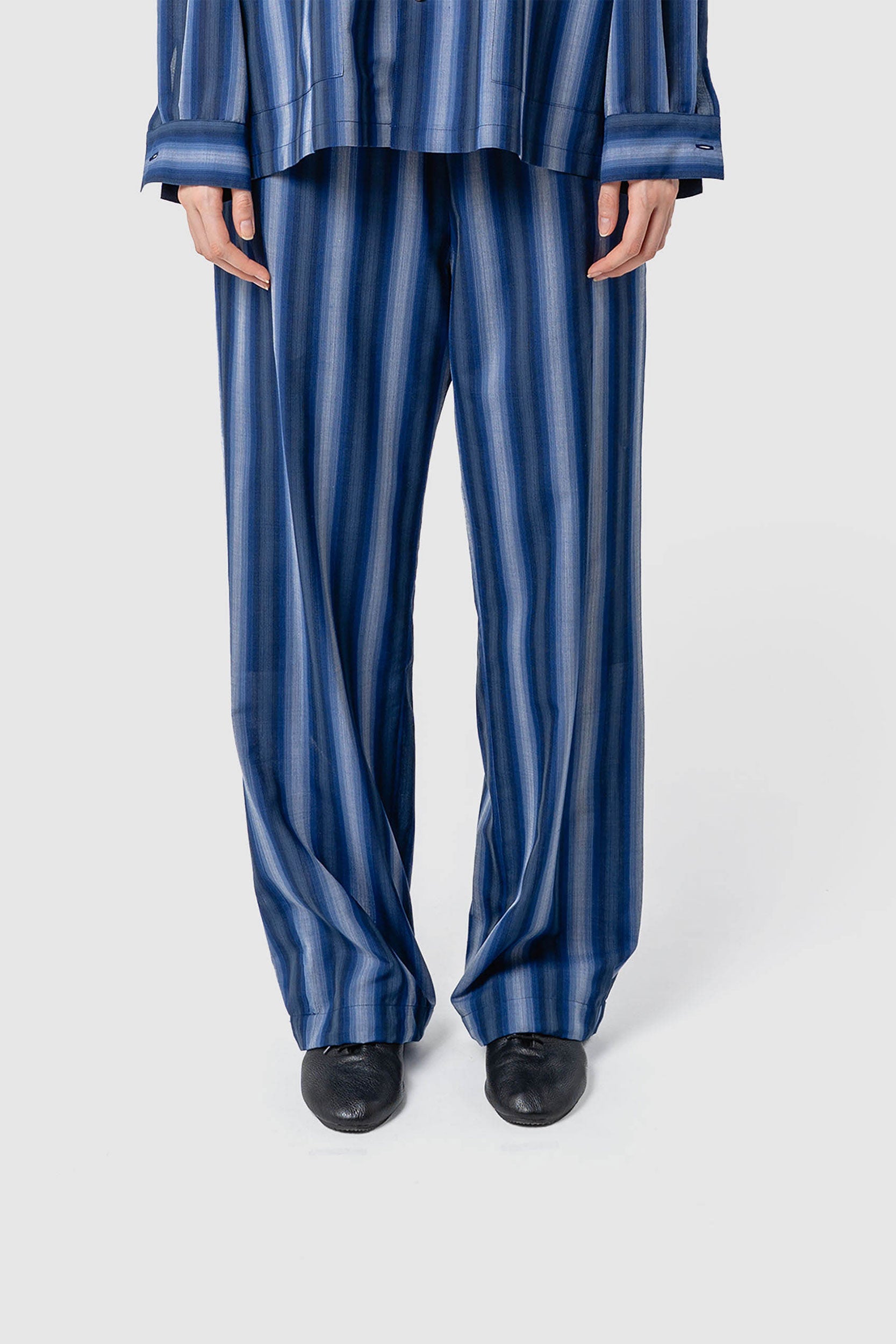 OMBRE STRIPE PANTS