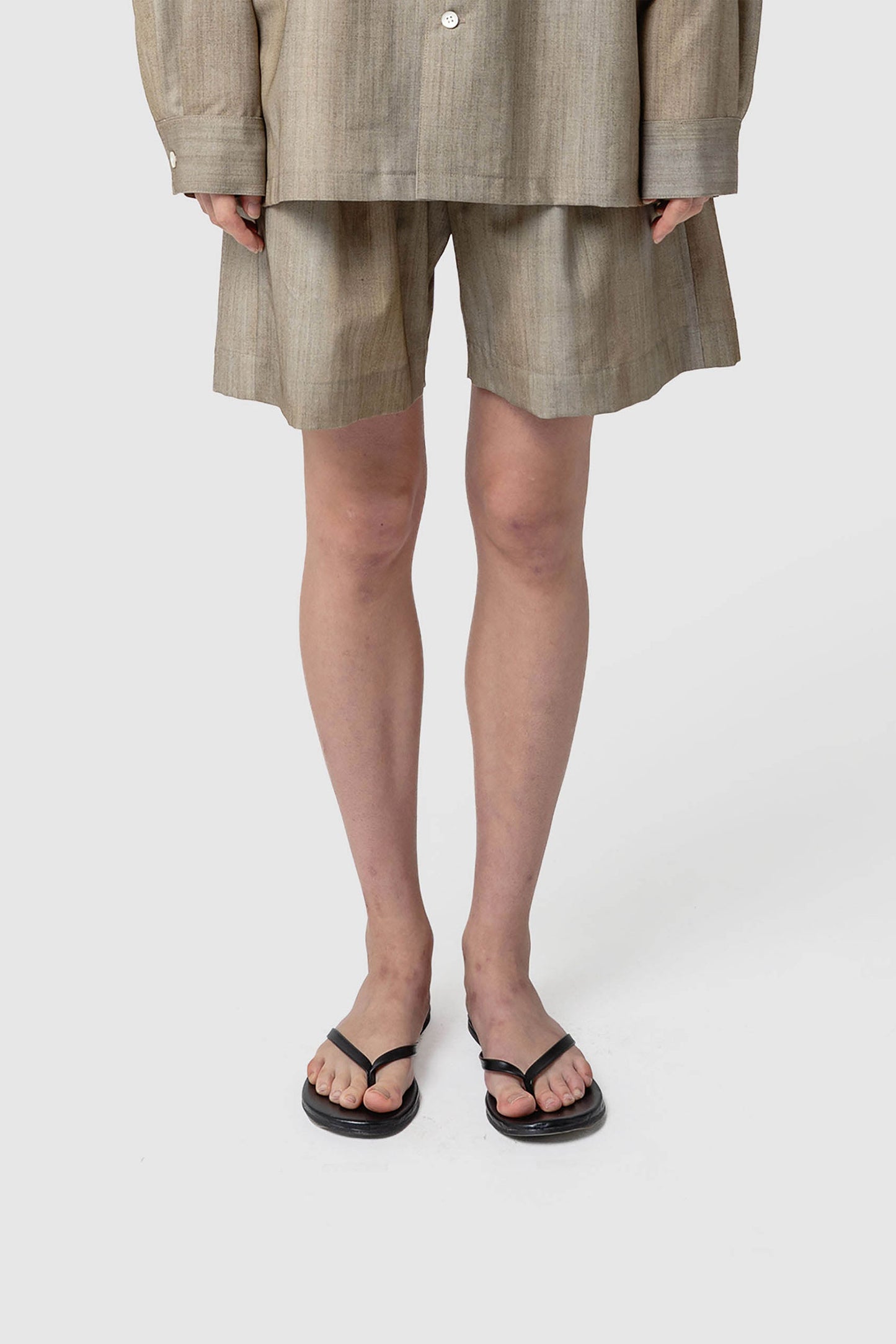 GRADATION WOOL SHORTS