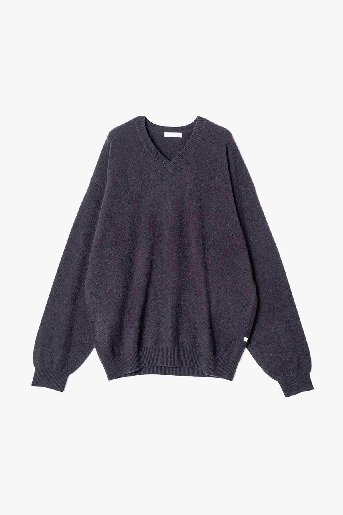 CASHMERE V-NECK SWEATER