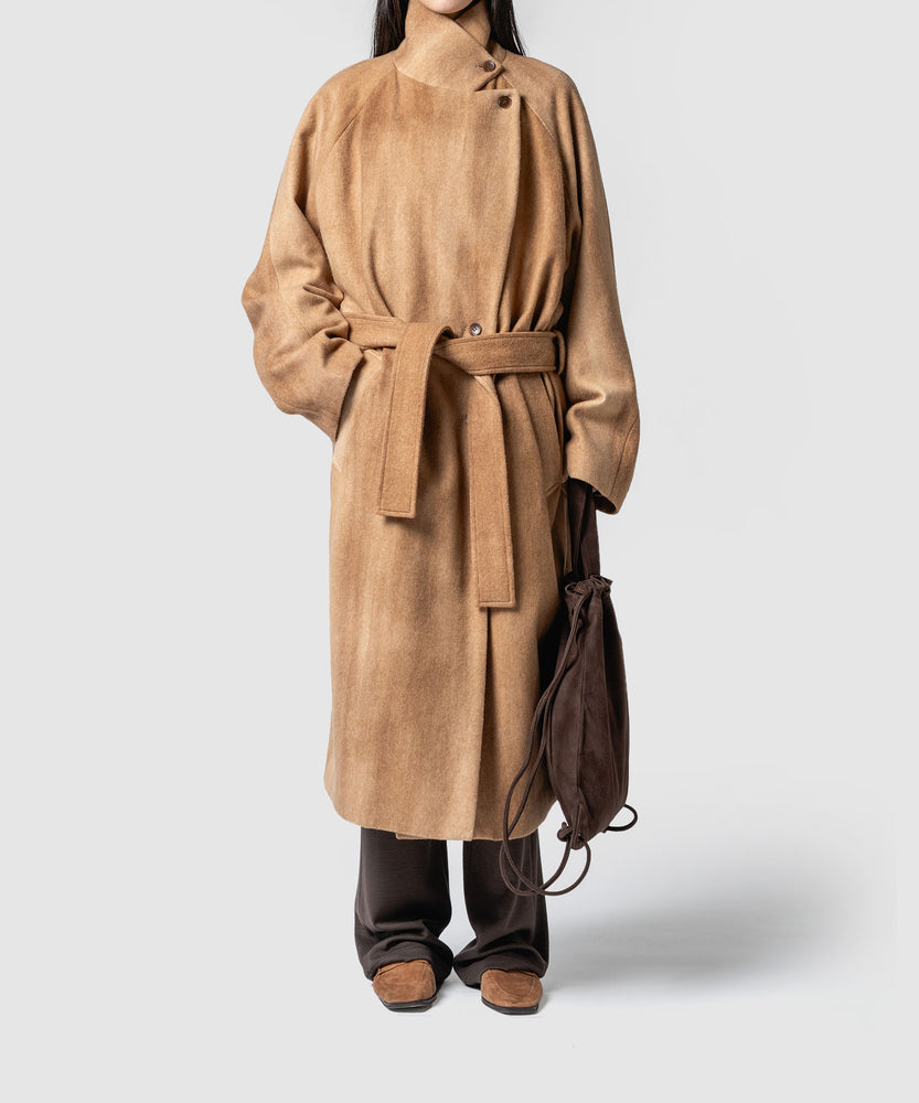 LEATHER KNAPSACK
